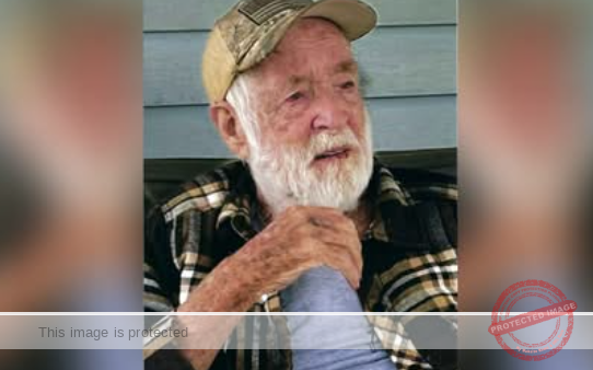 In Loving Memory of Thomas L. Triplett, 87, of Newcomerstown