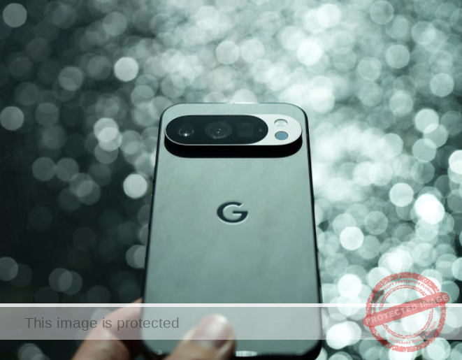 Google Pixel 10 Pro Review: A Pocket-Sized Powerhouse with Cutting-Edge AI and Impressive Cameras