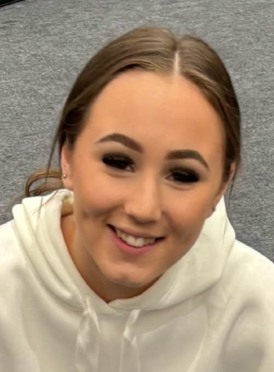 Missing: 16-Year-Old Keira Last Seen in Carlton in Lindrick, Urgent Search Underway