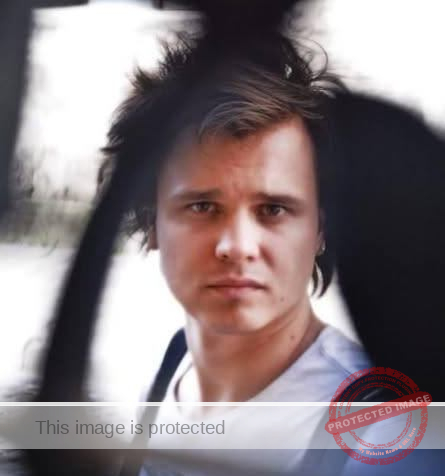 Roman Kasevich, Renowned Musician and Devoted Father, Dies During Rosh Hashanah