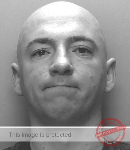 Urgent Search for Missing 34-Year-Old Shaun from Rainworth