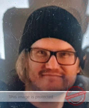 Missing Person Alert: 39-Year-Old Philip Lewis Missing from Bootle Area